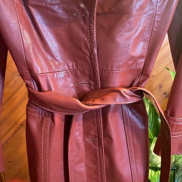 Vintage Leather Trench Coat - Picture 5 of 13